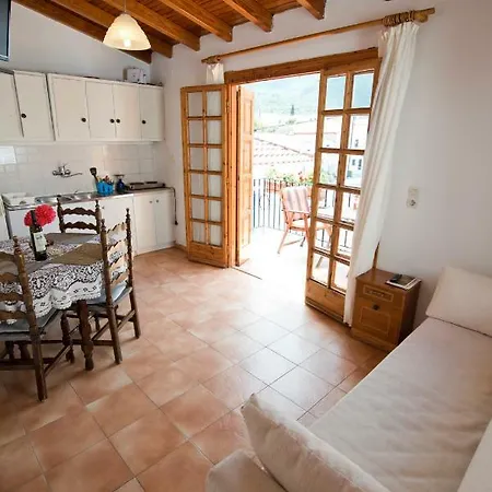 Πανσιόν Mouragio