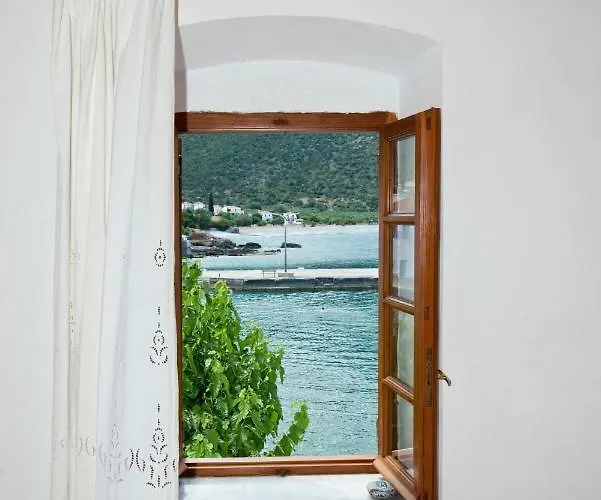 بيت ضيافة Mouragio 3*