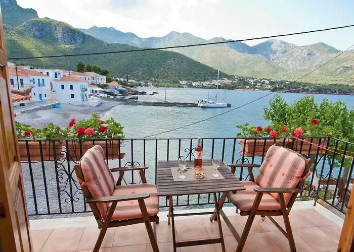 بيت ضيافة Mouragio Kyparíssion