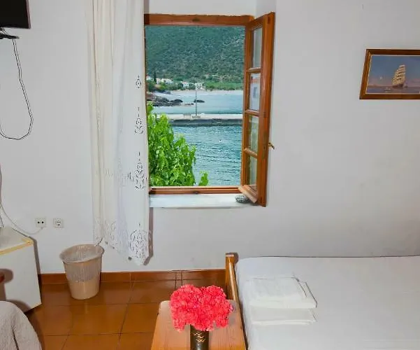 بيت ضيافة Mouragio